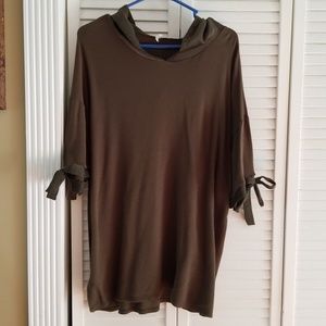 Women's Top